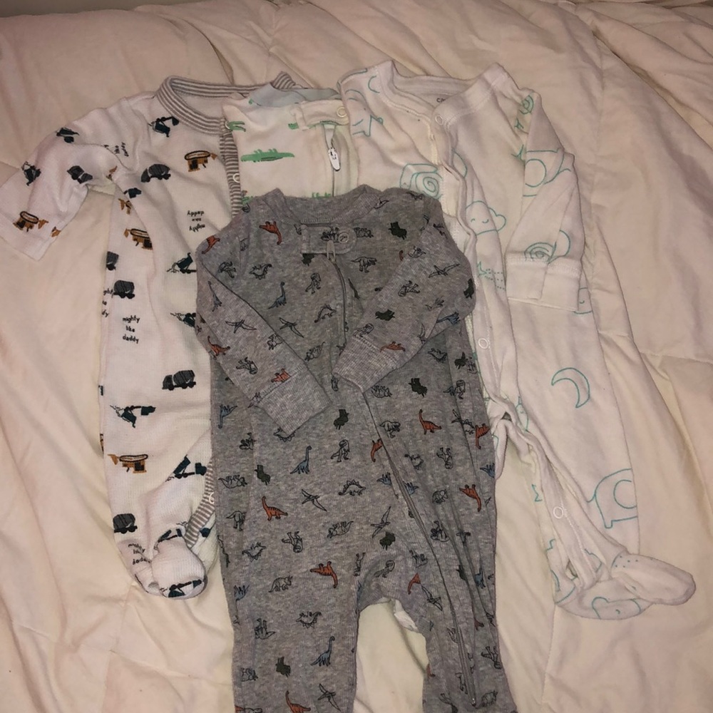 4 Carters 3M sleep n play